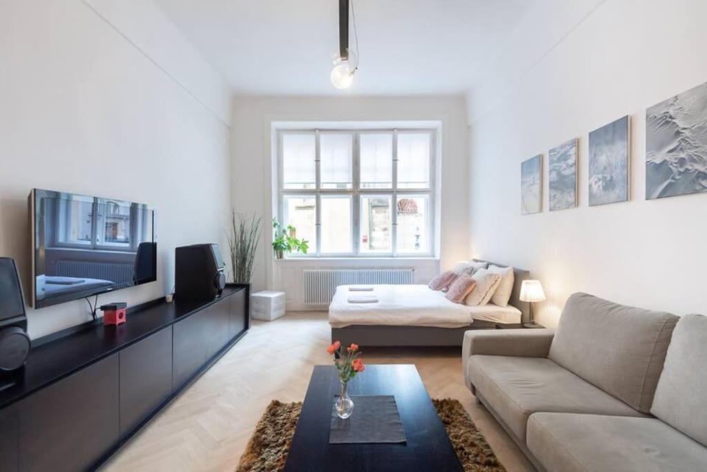 Luxury Apartment On Old Town Square Praha Eksteriør bilde