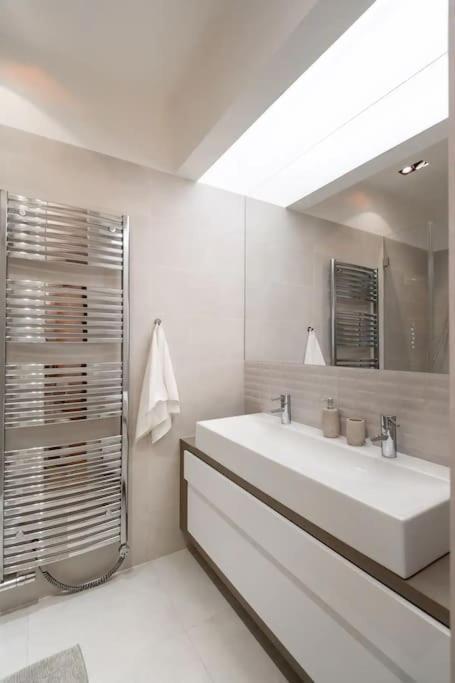 Luxury Apartment On Old Town Square Praha Eksteriør bilde